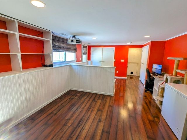 373 Hancock St, Abington, MA 02351