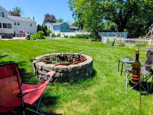 373 Hancock St, Abington, MA 02351