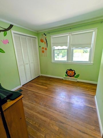 373 Hancock St, Abington, MA 02351