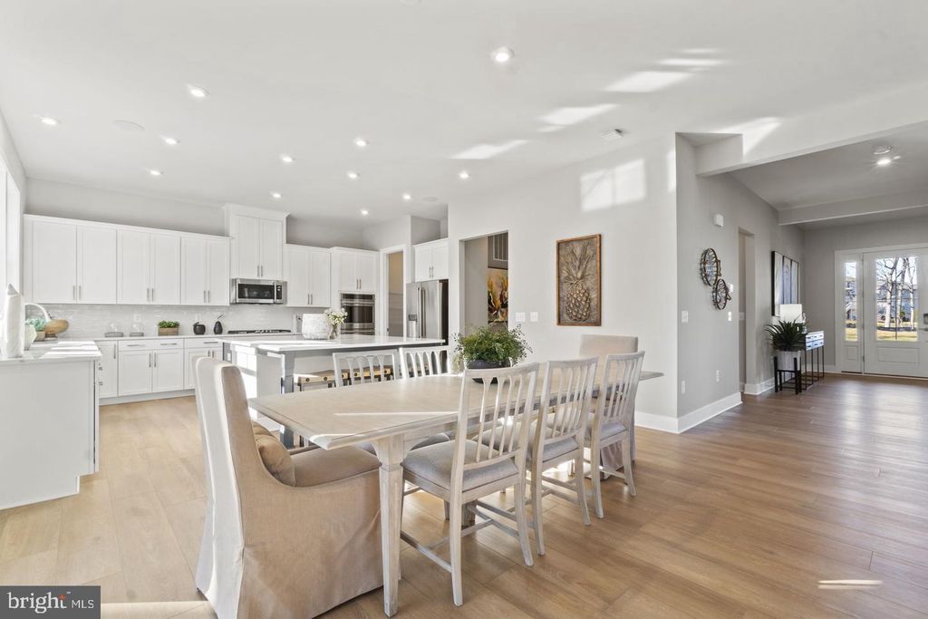 1419 COTTAGE ST SW, Vienna, VA 22180