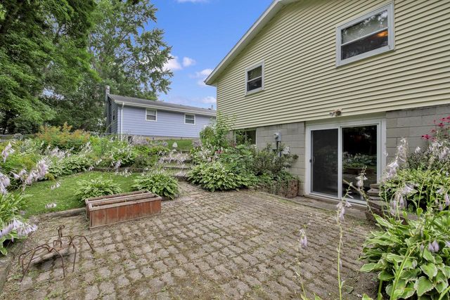 1827 Creek ROAD, West Bend, WI 53090