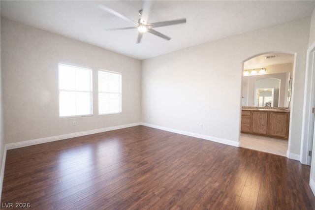 825 Canterra Street 2058, Las Vegas, NV 89138