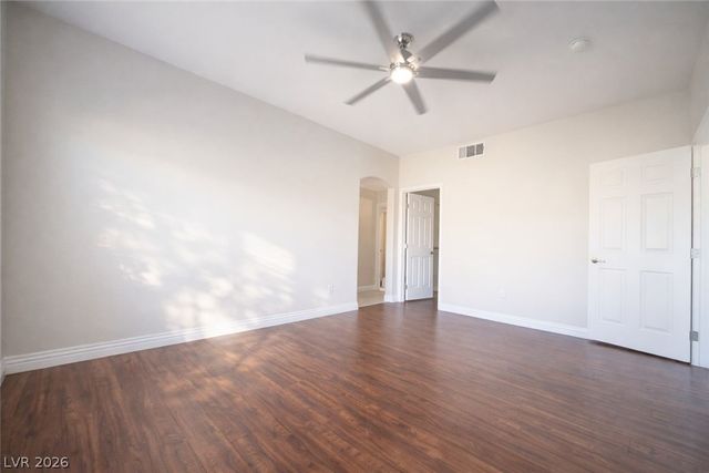 825 Canterra Street 2058, Las Vegas, NV 89138