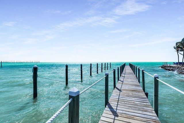 140 Aregood Ln C2, Plantation Key, FL 33036