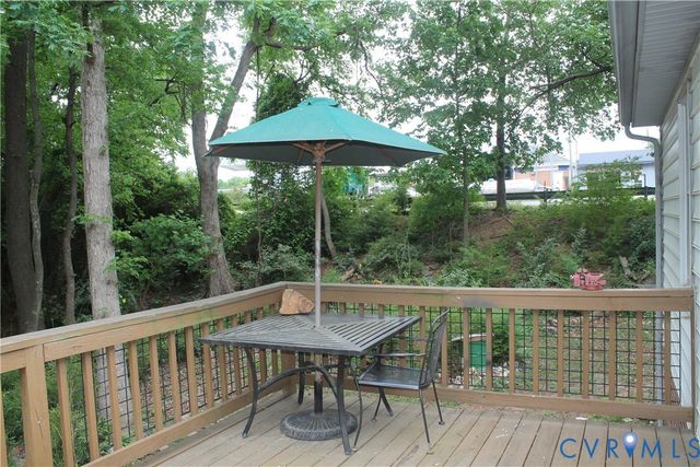 8819 McCaw Dr, North Chesterfield, VA 23235