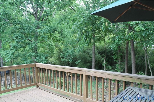 8819 McCaw Dr, North Chesterfield, VA 23235