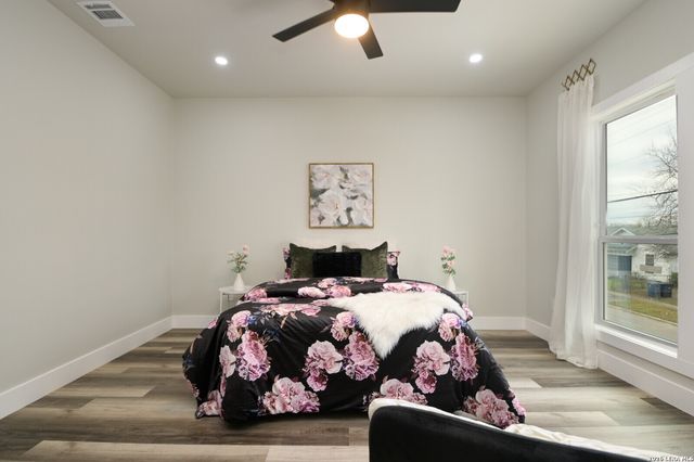 803 INDIANA ST, San Antonio, TX 78210