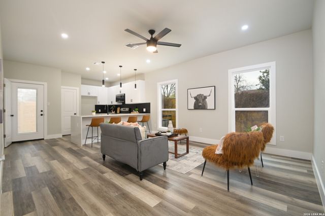 803 INDIANA ST, San Antonio, TX 78210