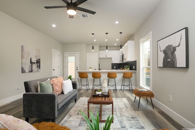 803 INDIANA ST, San Antonio, TX 78210