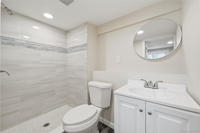 110 Heyward Street, Brentwood, NY 11717