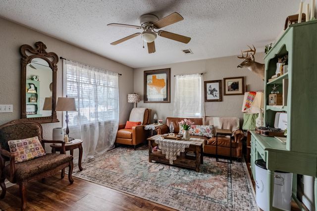 2610 6TH Avenue, Canyon, TX 79015