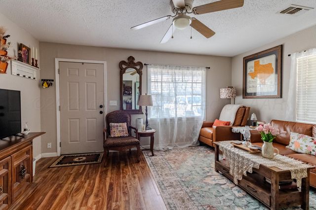 2610 6TH Avenue, Canyon, TX 79015