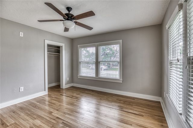 408 North Hunt Street, Bellville, TX 77418
