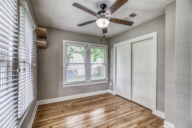 408 North Hunt Street, Bellville, TX 77418