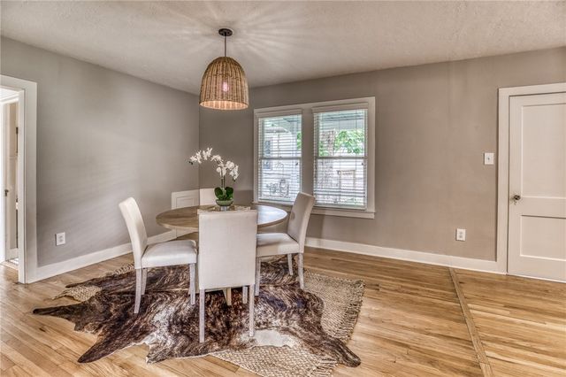 408 North Hunt Street, Bellville, TX 77418