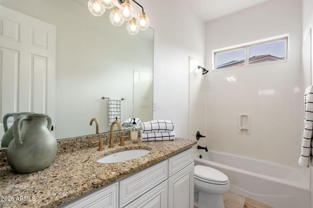 3817 E TRACKER Trail, Phoenix, AZ 85050