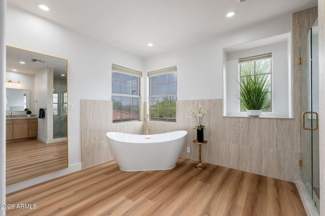 3817 E TRACKER Trail, Phoenix, AZ 85050