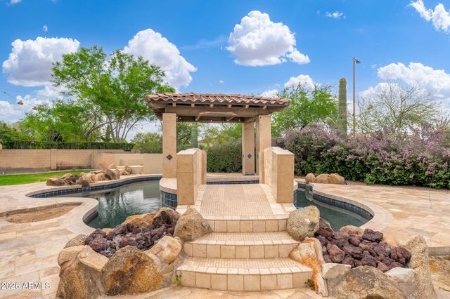 3817 E TRACKER Trail, Phoenix, AZ 85050