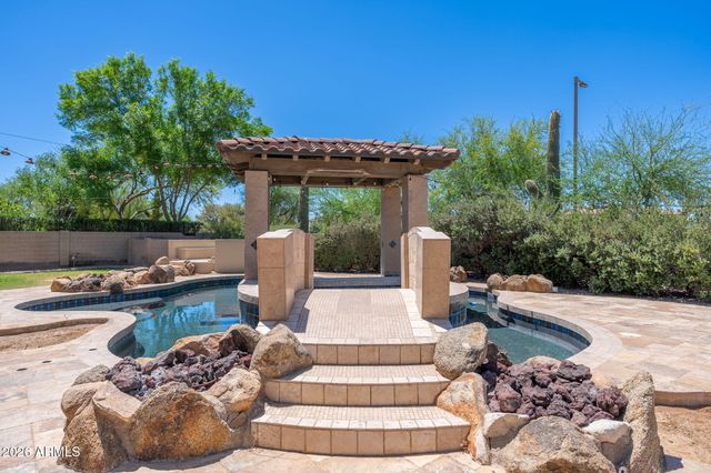 3817 E TRACKER Trail, Phoenix, AZ 85050