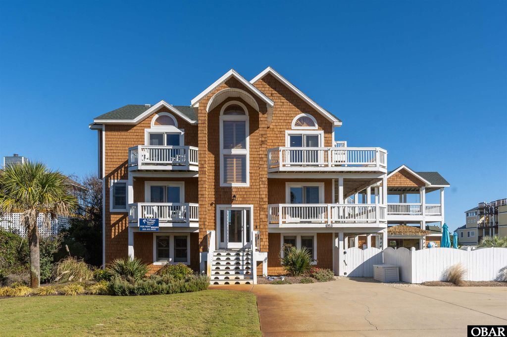 Image 1 of property listing at 1053 Whalehead Drive Lot #35, Corolla, NC 27927