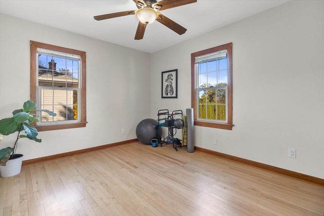 953 Genesee STREET, Waukesha, WI 53186