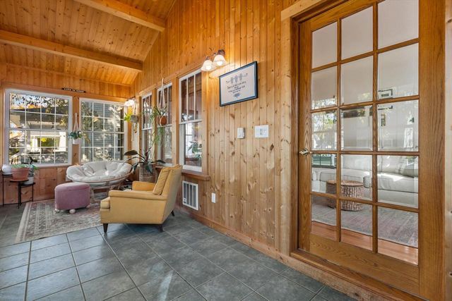 953 Genesee STREET, Waukesha, WI 53186