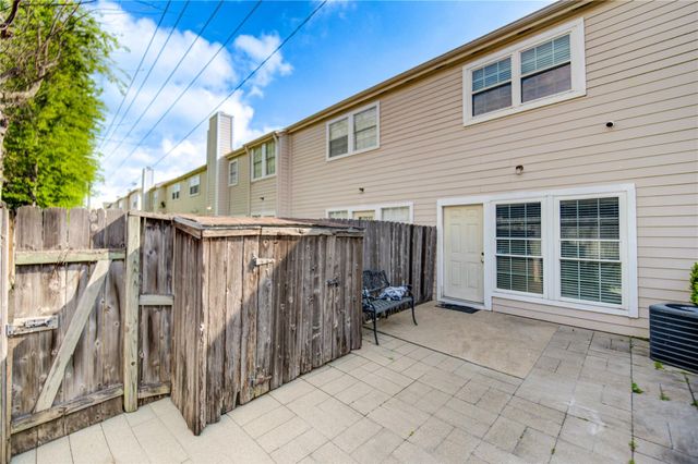 2002 Gentryside Drive 117, Houston, TX 77077