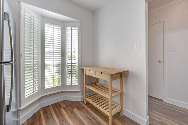 2002 Gentryside Drive 117, Houston, TX 77077