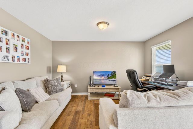 2317 Pine Crest Drive, Lancaster, OH 43130