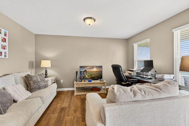 2317 Pine Crest Drive, Lancaster, OH 43130