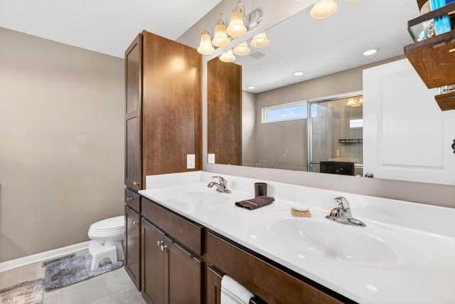 2317 Pine Crest Drive, Lancaster, OH 43130