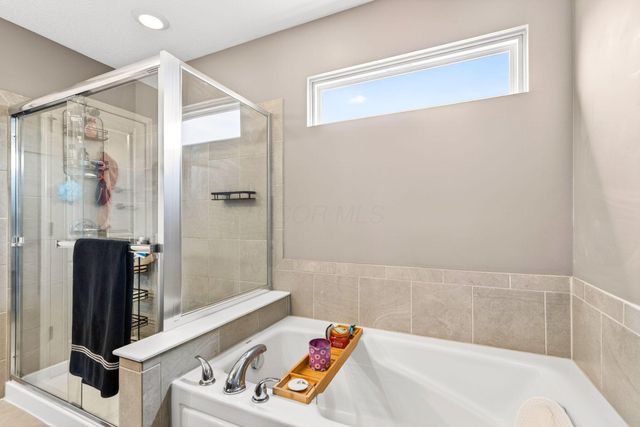 2317 Pine Crest Drive, Lancaster, OH 43130