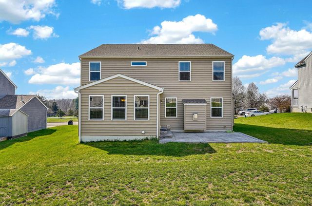 2317 Pine Crest Drive, Lancaster, OH 43130