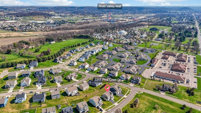 2317 Pine Crest Drive, Lancaster, OH 43130