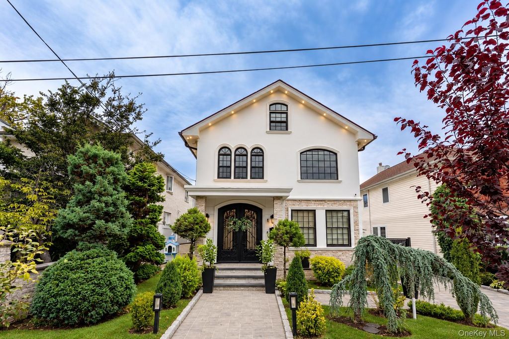 162-07 12th Road, Beechhurst, NY 11357 — exterior