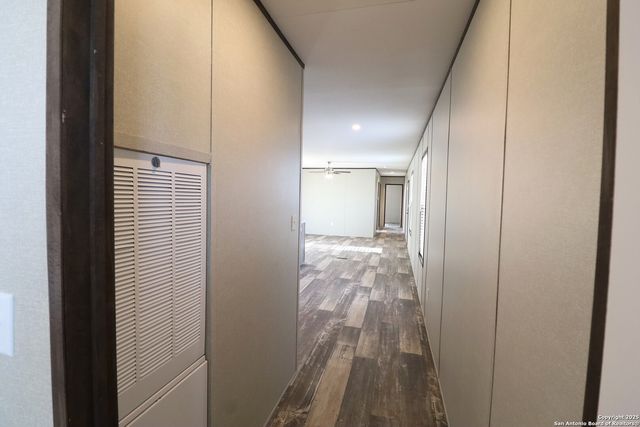 325 S 11th, Poteet, TX 78065