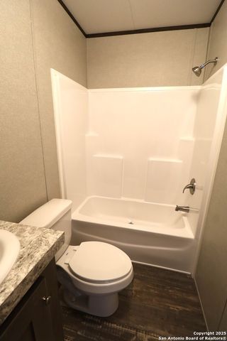 325 S 11th, Poteet, TX 78065