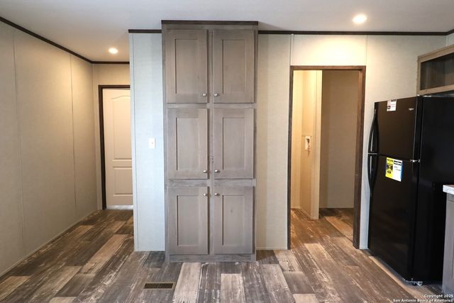 325 S 11th, Poteet, TX 78065