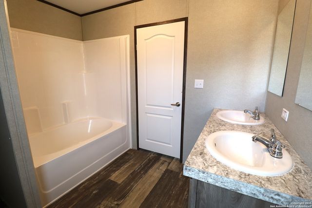 325 S 11th, Poteet, TX 78065