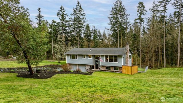 664 Limestone Lane, Oak Harbor, WA 98277