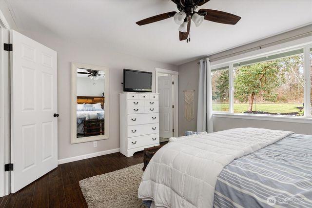 664 Limestone Lane, Oak Harbor, WA 98277