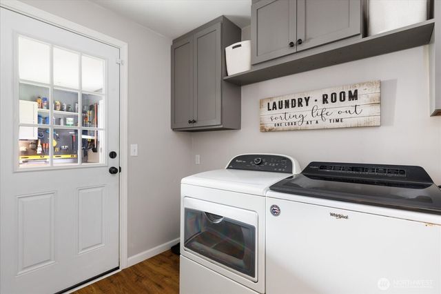 664 Limestone Lane, Oak Harbor, WA 98277