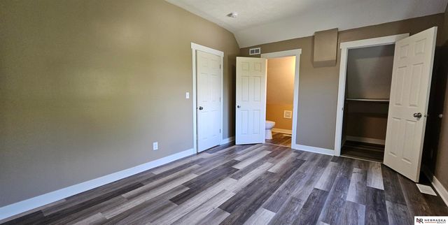 3734 S 23rd Street, Omaha, NE 68107