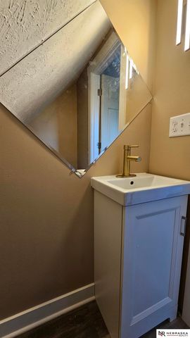 3734 S 23rd Street, Omaha, NE 68107