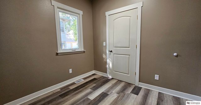 3734 S 23rd Street, Omaha, NE 68107