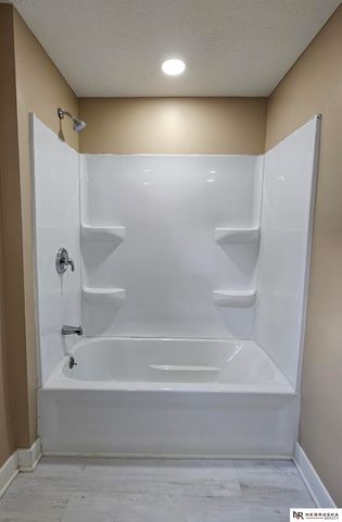 3734 S 23rd Street, Omaha, NE 68107