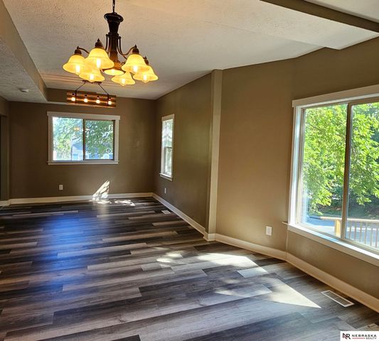 3734 S 23rd Street, Omaha, NE 68107