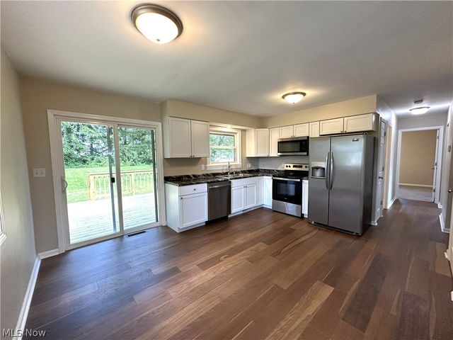 4511 Dueber Avenue SW, Canton, OH 44706