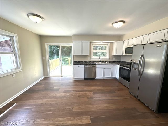 4511 Dueber Avenue SW, Canton, OH 44706