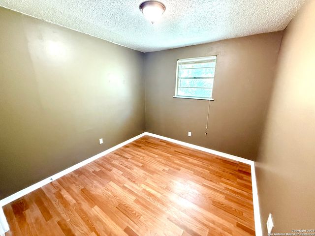 1829 Highland Blvd, San Antonio, TX 78210